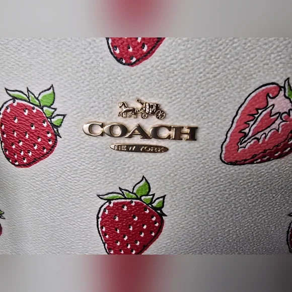 NWT Coach White Strawberry Print Women's Bag - Picture 5 of 7